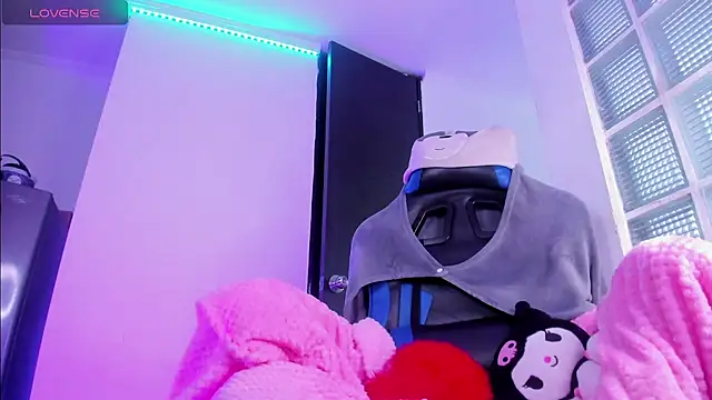 Sweet-SharoKitty online show from November 2, 2025, 6:54 pm