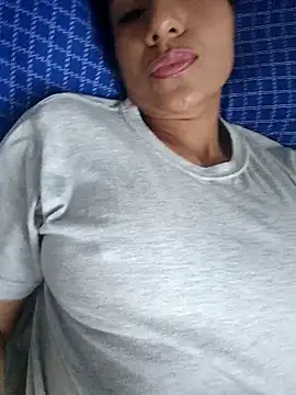 Snapshot of Seductress_Malia chatting on November 7, 2025, 1:11 pm Seductress Malia online show from November 7, 2025, 1:11 pm