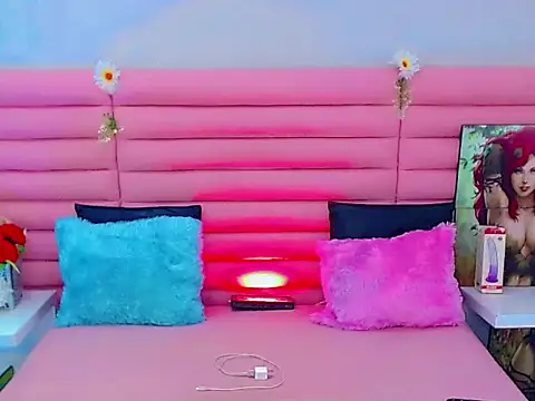 miss dania75 online show from November 12, 2025, 4:18 pm