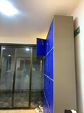 Sam Clark online show from November 8, 2025, 3:39 am