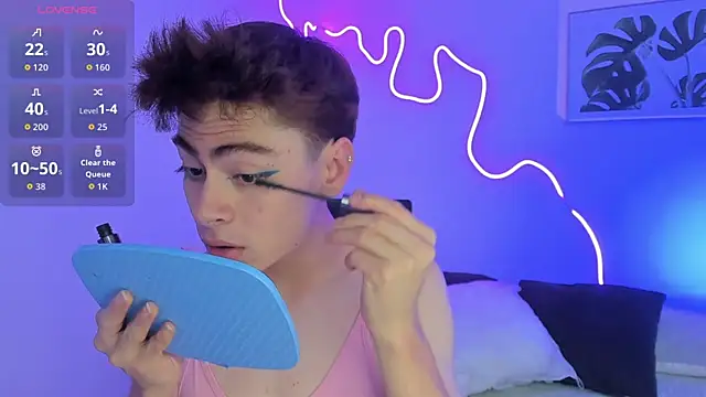 Sam Clark online show from November 29, 2025, 4:37 am