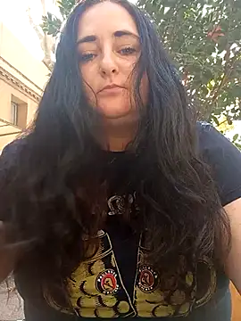 Snapshot of Bella_862 chatting on November 2, 2025, 1:13 pm Bella 862 online show from November 2, 2025, 1:13 pm