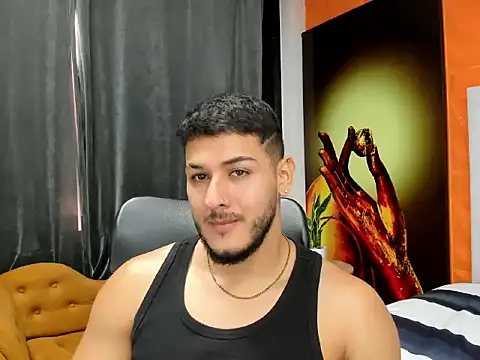 jasonshaw25 online show from December 15, 2025, 5:28 pm