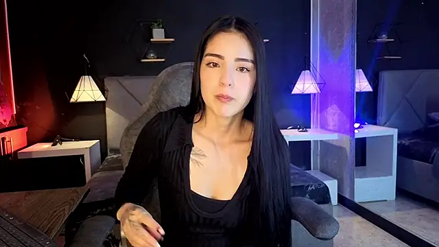 Snapshot of giapearl25 chatting on November 23, 2025, 6:08 pm giapearl25 online show from November 23, 2025, 6:08 pm