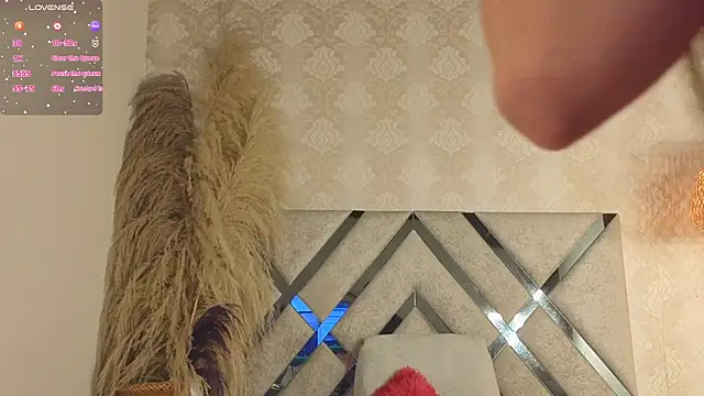 Snapshot of kimhilton_ chatting on December 3, 2025, 3:58 am kimhilton online show from December 3, 2025, 3:58 am