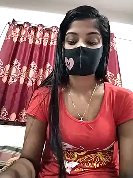 Queen-Any online show from November 24, 2025, 10:53 pm