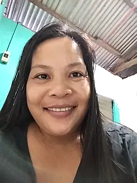 shyhotpinay 32 online show from November 22, 2025, 9:58 pm