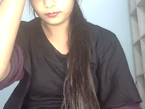 Joya 7 online show from December 4, 2025, 4:00 am