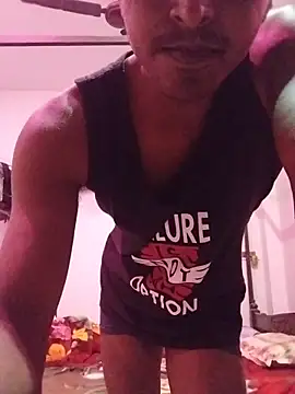 Snapshot of Binny91 chatting on December 1, 2025, 4:23 pm Binny91 online show from December 1, 2025, 4:23 pm