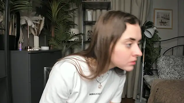 Snapshot of ThelmaJusto chatting on November 13, 2025, 3:55 pm ThelmaJusto online show from November 13, 2025, 3:55 pm