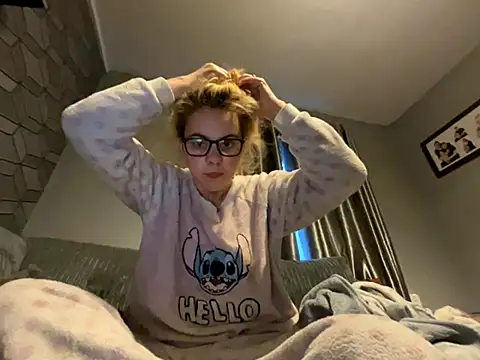 TabbyLovexox online show from October 9, 2025, 6:22 am