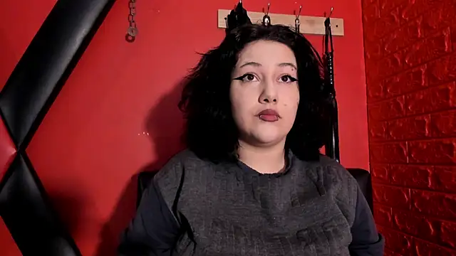 Snapshot of SabbathSinclair chatting on October 28, 2025, 11:36 am SabbathSinclair online show from October 28, 2025, 11:36 am