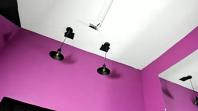 Snapshot of SabbathSinclair chatting on November 18, 2025, 11:36 am SabbathSinclair online show from November 18, 2025, 11:36 am