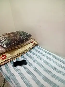 Snapshot of -Jawhar- chatting on November 27, 2025, 11:40 pm -Jawhar- online show from November 27, 2025, 11:40 pm