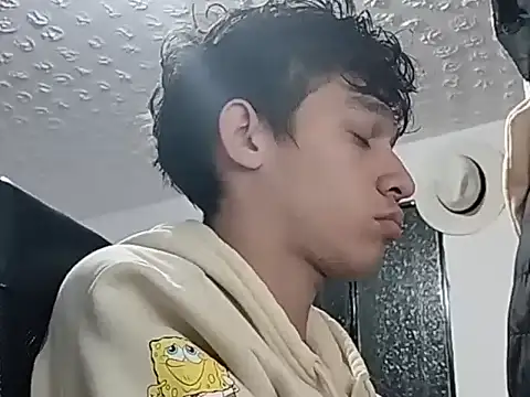 Snapshot of kristof1020 chatting on November 2, 2025, 12:13 am kristof1020 online show from November 2, 2025, 12:13 am