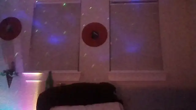 Snapshot of nvthvn555 chatting on November 15, 2025, 5:16 am nvthvn555 online show from November 15, 2025, 5:16 am