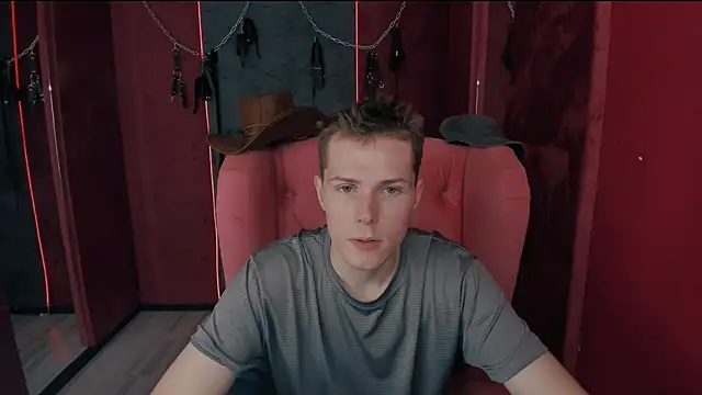 Snapshot of Hector_Spector chatting on November 11, 2025, 11:43 am Hector Spector online show from November 11, 2025, 11:43 am