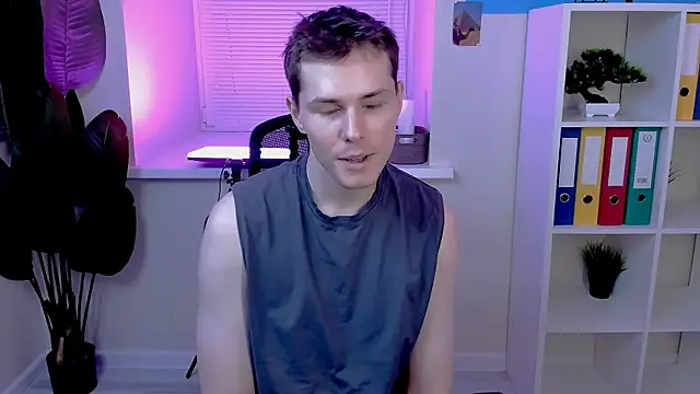 Snapshot of Hector_Spector chatting on December 2, 2025, 10:53 am Hector Spector online show from December 2, 2025, 10:53 am