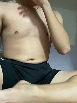 Snapshot of Boyshuaaa chatting on October 11, 2025, 5:44 pm Boyshuaaa online show from October 11, 2025, 5:44 pm