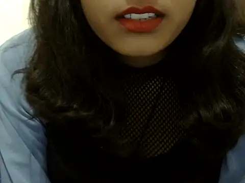 SEXY RIYA02 online show from November 12, 2025, 7:24 pm