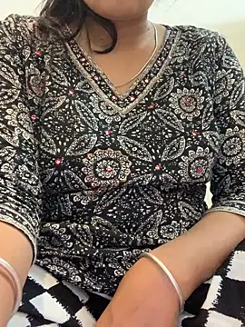 Snapshot of bindiyarani01 chatting on November 1, 2025, 9:22 am bindiyarani01 online show from November 1, 2025, 9:22 am