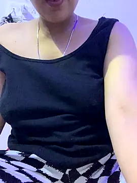 Snapshot of bindiyarani01 chatting on November 9, 2025, 12:47 pm bindiyarani01 online show from November 9, 2025, 12:47 pm