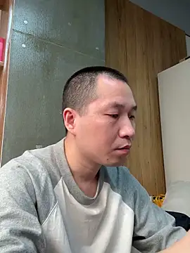 Snapshot of yichengm chatting on October 7, 2025, 3:25 am yichengm online show from October 7, 2025, 3:25 am