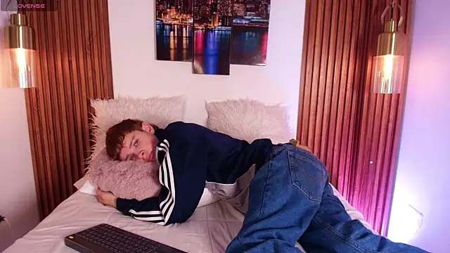 Snapshot of JackFrosst chatting on November 13, 2025, 12:26 pm JackFrosst online show from November 13, 2025, 12:26 pm