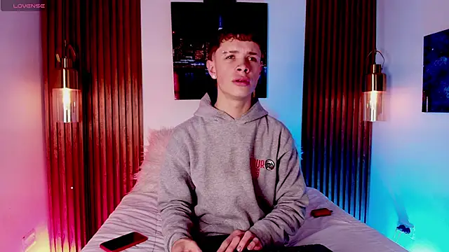 Snapshot of JackFrosst chatting on November 15, 2025, 12:02 pm JackFrosst online show from November 15, 2025, 12:02 pm