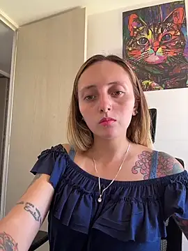 Mia dca online show from December 19, 2025, 3:30 pm