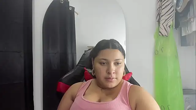 Baby Latin online show from November 30, 2025, 7:29 pm