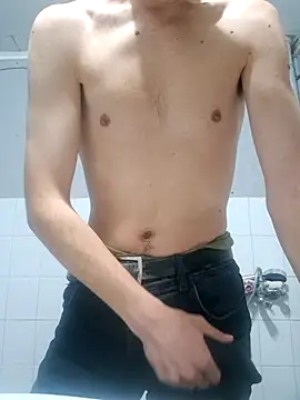 Aragis35 online show from November 2, 2025, 10:12 pm