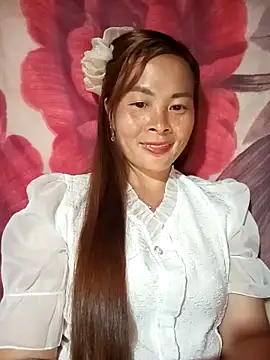 lucky774- online show from October 7, 2025, 11:29 am