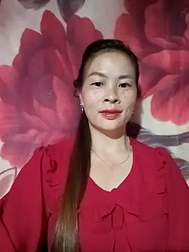 lucky774- online show from October 22, 2025, 11:37 pm