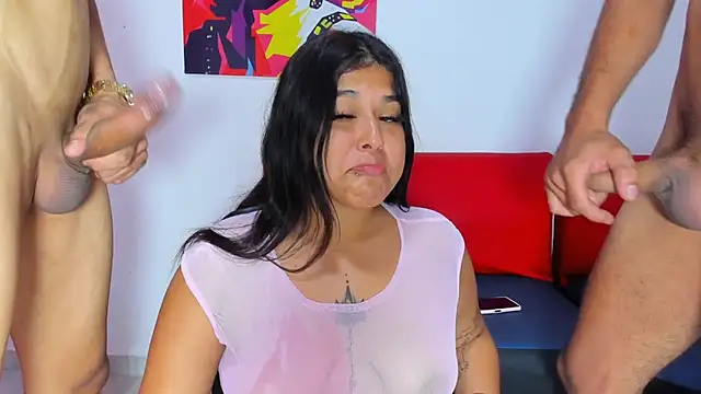 Snapshot of Lindaprincedemon chatting on November 12, 2025, 12:44 am Lindaprincedemon online show from November 12, 2025, 12:44 am