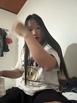 Snapshot of TrangNemo chatting on October 16, 2025, 12:55 am TrangNemo online show from October 16, 2025, 12:55 am