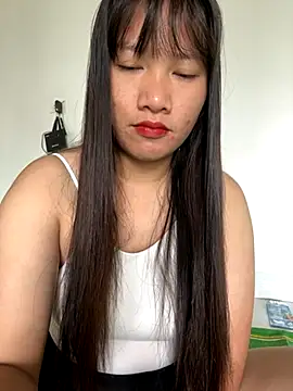 Snapshot of TrangNemo chatting on November 7, 2025, 4:56 am TrangNemo online show from November 7, 2025, 4:56 am