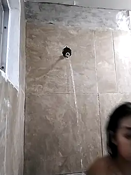 Lollysmile26 online show from November 15, 2025, 11:10 pm