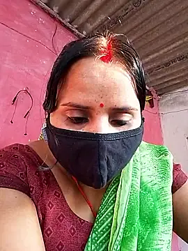 Snapshot of Cr_sonam chatting on December 4, 2025, 10:57 am Cr sonam online show from December 4, 2025, 10:57 am