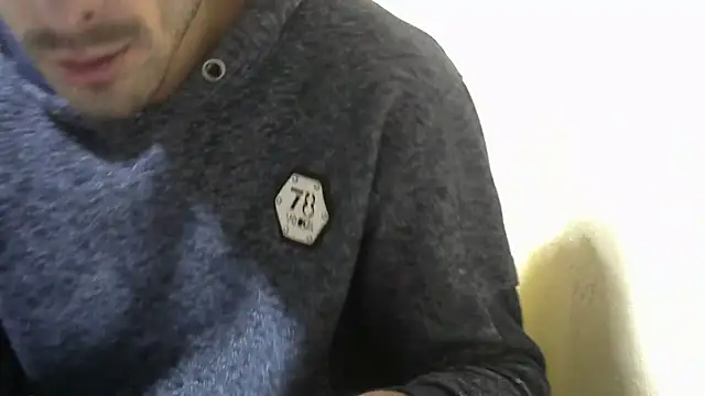 Snapshot of MakabulaAndrey chatting on October 23, 2025, 7:01 pm MakabulaAndrey online show from October 23, 2025, 7:01 pm