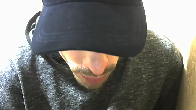 Snapshot of MakabulaAndrey chatting on November 29, 2025, 3:15 pm MakabulaAndrey online show from November 29, 2025, 3:15 pm