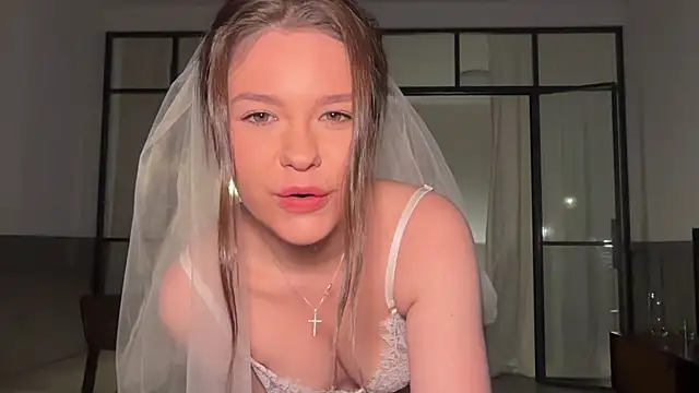 tokyo bloom online show from December 18, 2025, 3:51 pm