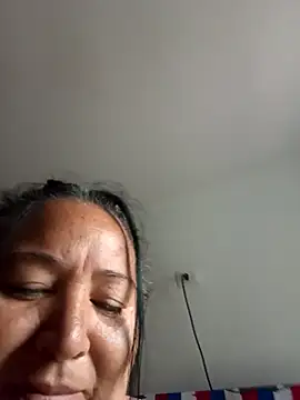 Snapshot of SorLilith_ElHombre chatting on October 14, 2025, 9:59 pm SorLilith ElHombre online show from October 14, 2025, 9:59 pm