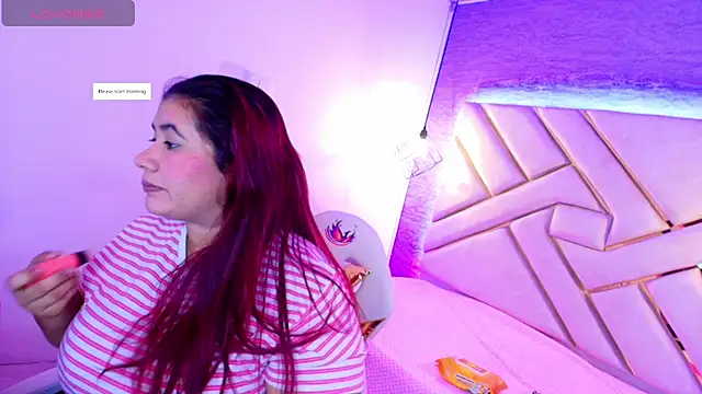 Snapshot of Addyy_02 chatting on October 15, 2025, 11:43 am Addyy 02 online show from October 15, 2025, 11:43 am