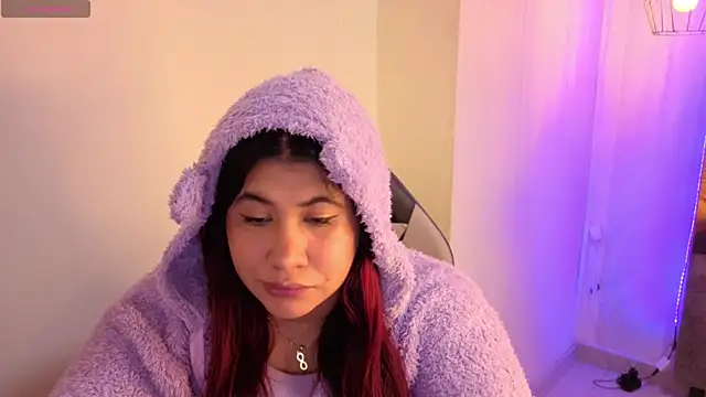 Snapshot of Addyy_02 chatting on November 29, 2025, 2:25 am Addyy 02 online show from November 29, 2025, 2:25 am