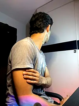 ErosDominant online show from October 23, 2025, 6:13 am