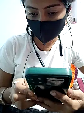 Snapshot of Payal_G chatting on November 25, 2025, 3:28 am Payal G online show from November 25, 2025, 3:28 am