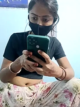 Snapshot of Payal_G chatting on December 3, 2025, 3:54 pm Payal G online show from December 3, 2025, 3:54 pm