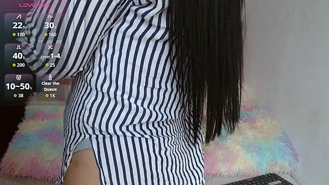 SeleneMore online show from November 30, 2025, 4:44 pm