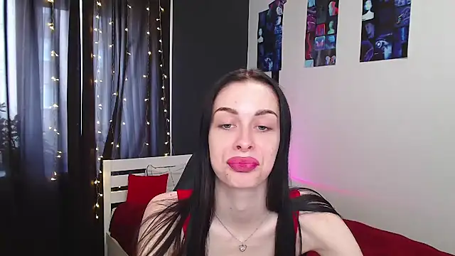Snapshot of ariel_is_on_vacation chatting on October 10, 2025, 10:14 am ariel is on vacation online show from October 10, 2025, 10:14 am